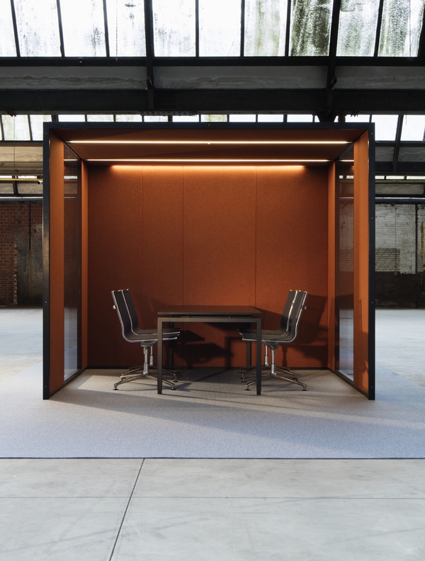 OPEN ROOM