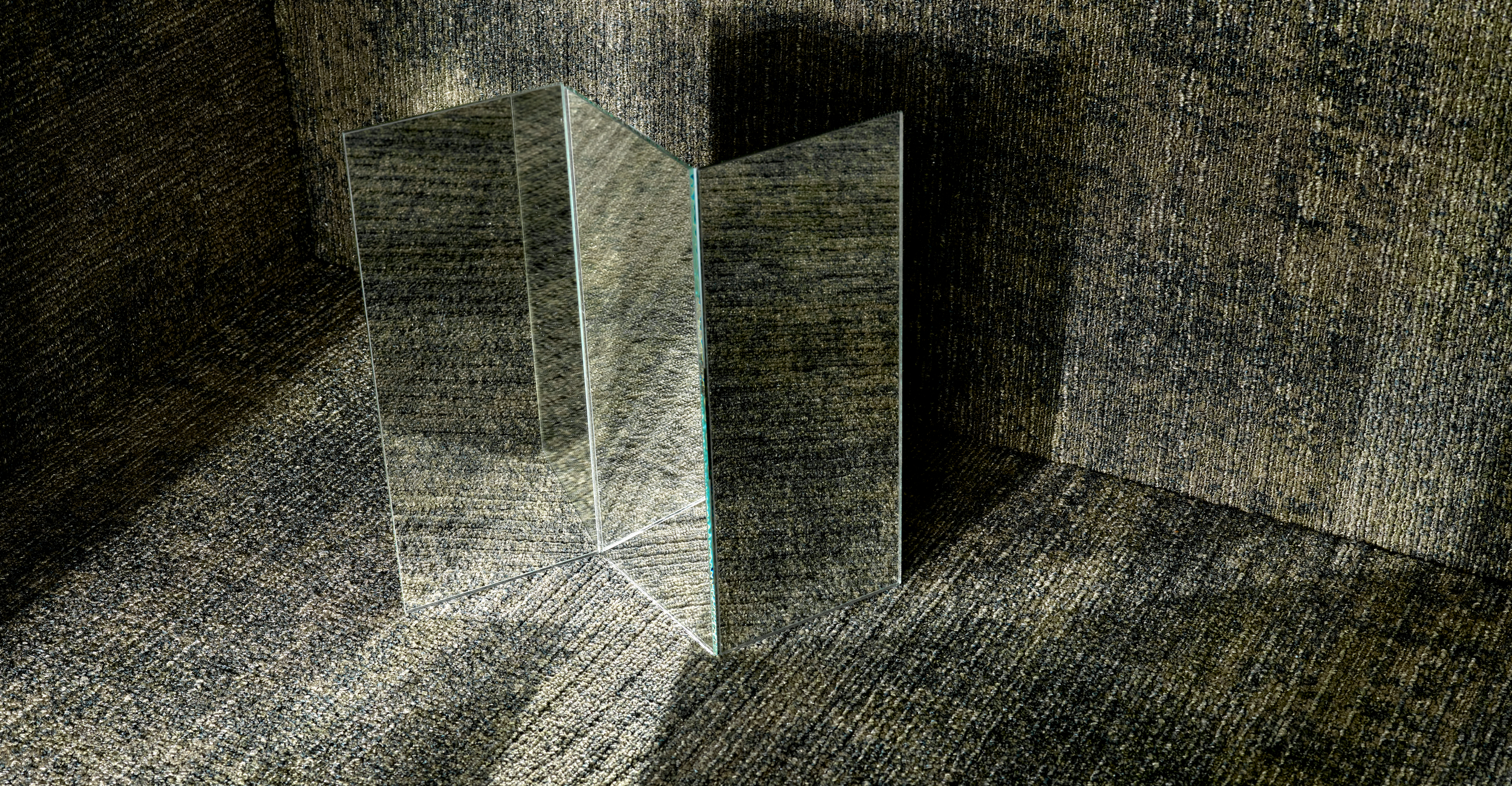 Dalles de moquette